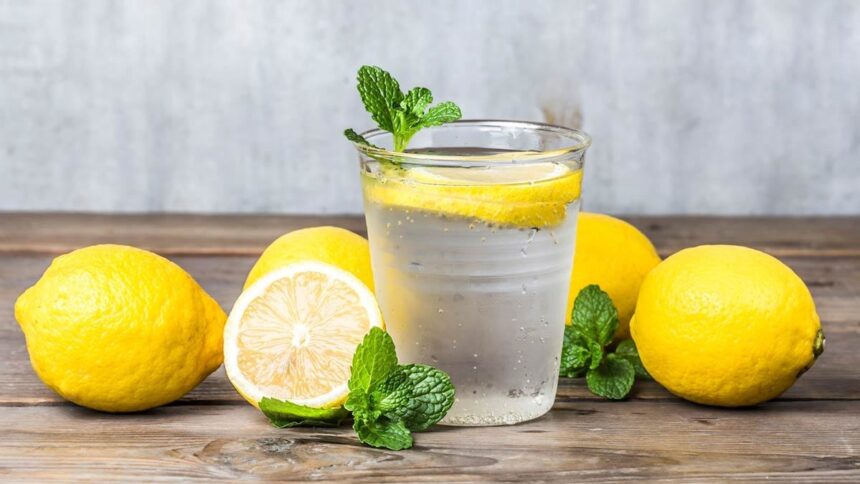 Lemon honey water benefits